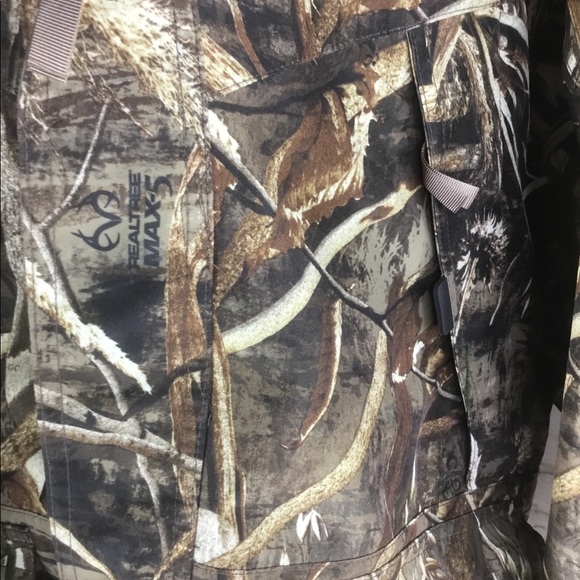 Cabelas men’s lightweight size S hooded jacket